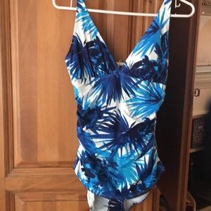 Tommy Bahama floral bathing suit